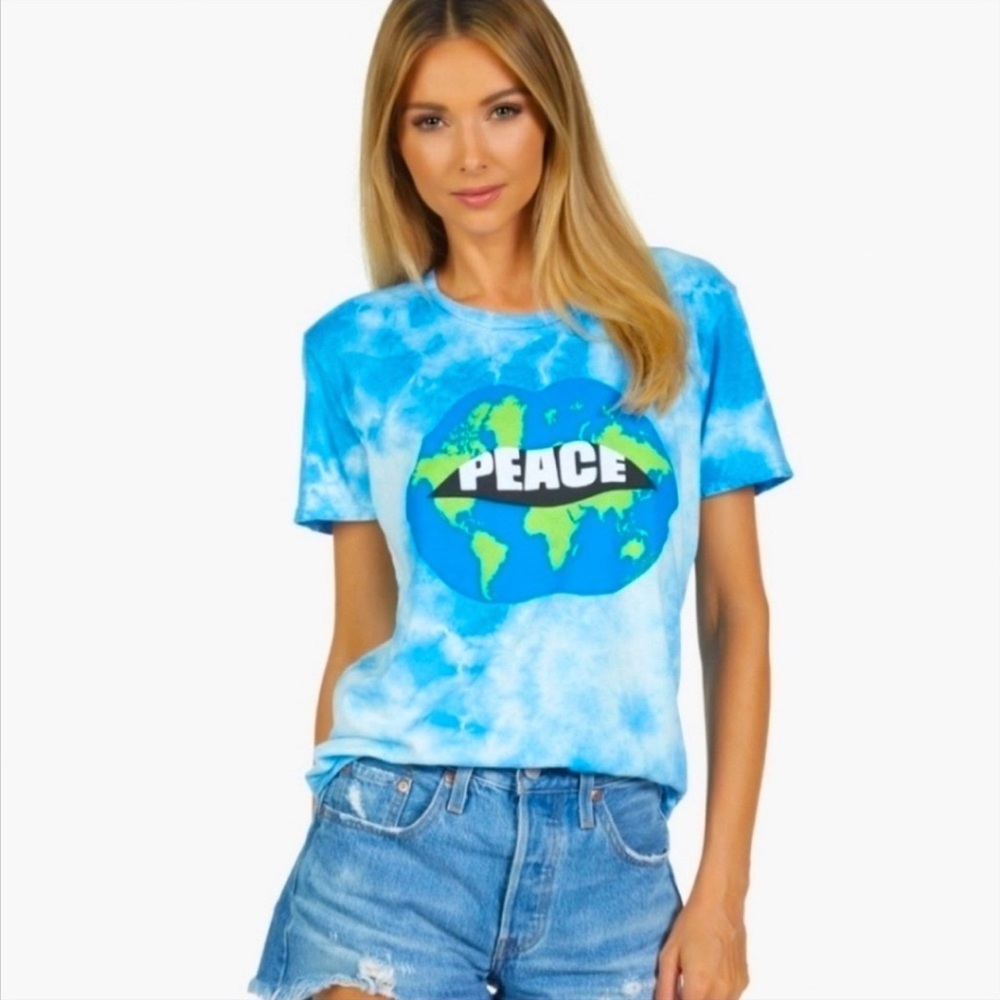 Lauren Moshi Wolf World Peace Lips t shirt XS